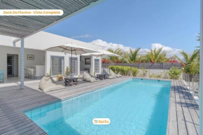 Vila Constantine em Fortim com piscina